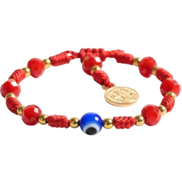 Pulsera de hilo rojo con San Benito y ojo turco