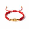 Pulsera de hilo rojo con medalla de la Virgen de Guadalupe