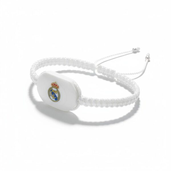 Pulsera de hilo tejido con el escudo del Real Madrid C.F.