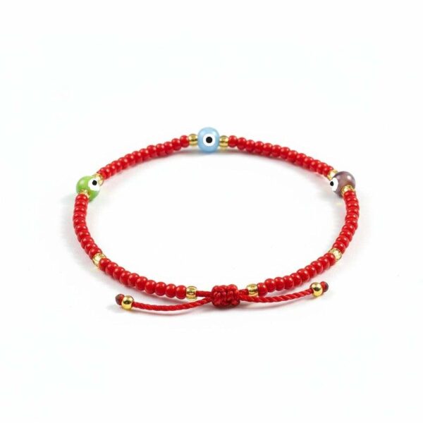 Pulsera de chaquira: ¡Triple protección en el color que elijas! (rojo, azul o rojinegra)