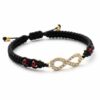 Pulsera de hilo (rojo o negro) e infinito: Lazos de amor y protección eterna