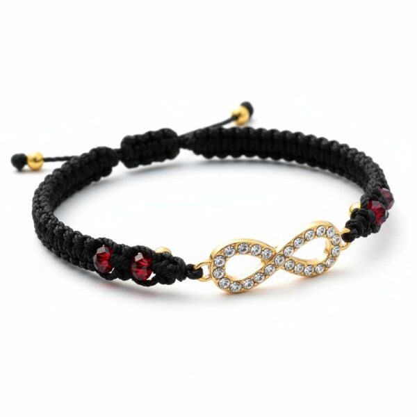 Pulsera de hilo (rojo o negro) e infinito: Lazos de amor y protección eterna