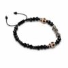 🖤 Pulsera de devoción Negra: Santa Muerte, protección absoluta y elegancia mate