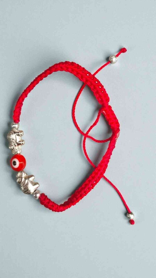 Pulsera de la fortuna: Elefantes, ojo turco y la fuerza del hilo rojo